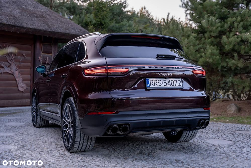Porsche Cayenne Standard - 12