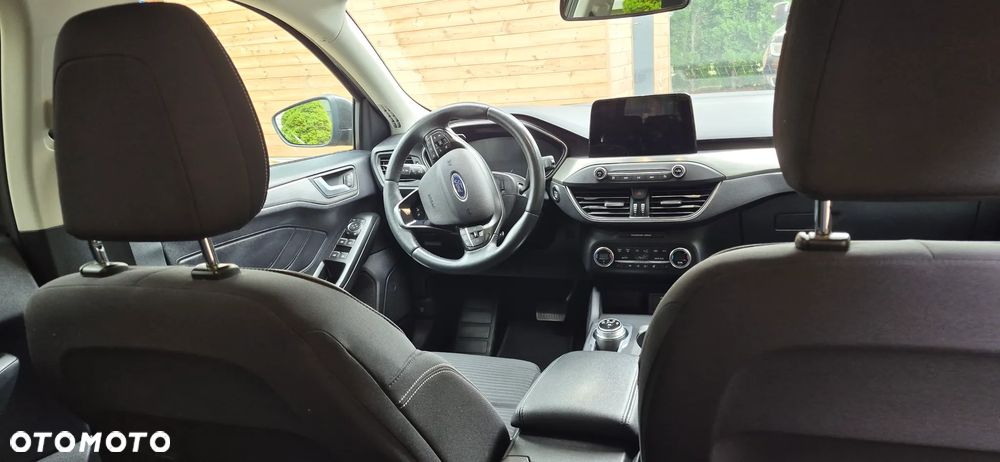 Ford Focus 2.0 EcoBlue Titanium - 16