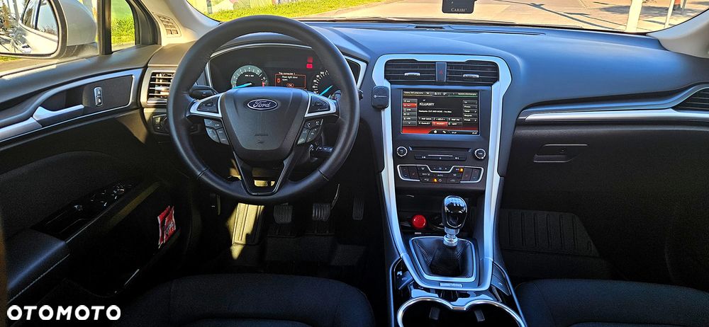 Ford Mondeo 1.5 EcoBoost Ambiente Plus - 12