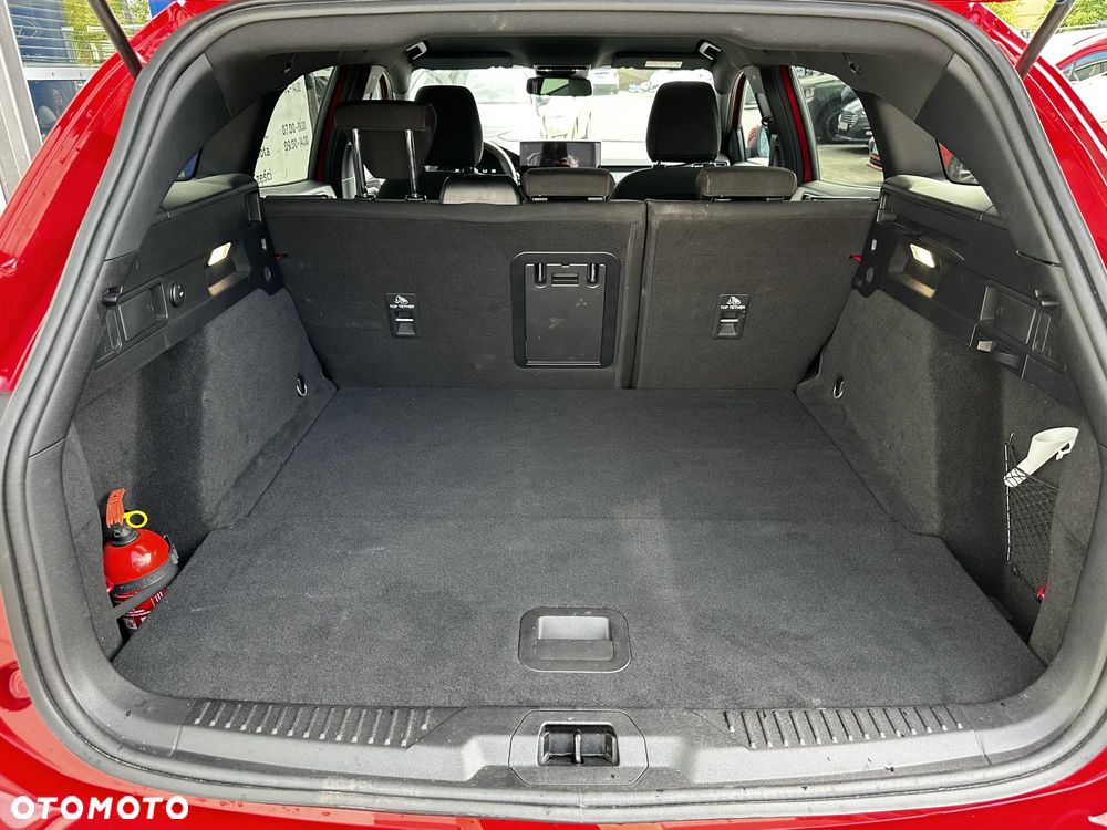 Ford Focus 1.0 EcoBoost mHEV ST-Line X - 12