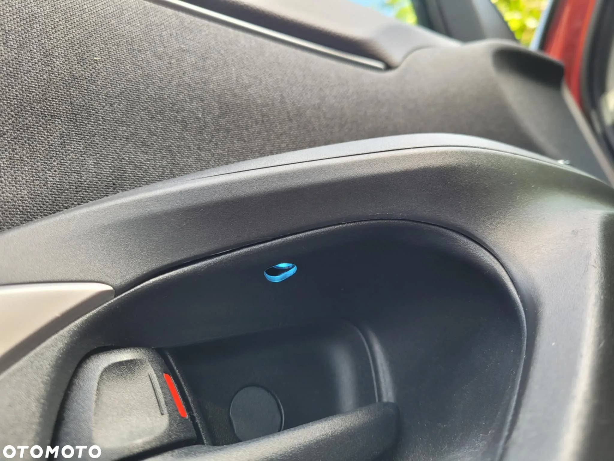 Toyota Yaris Cross Hybrid 1.5 Premiere Edition - 27