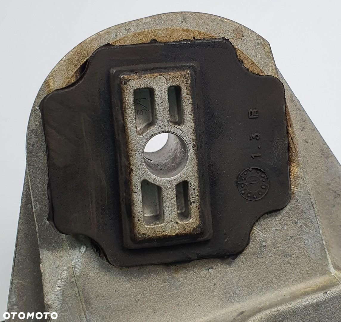 ŁAPA PODUSZKA SILNIKA VOLVO S80 2.4 B 30680770 - 3
