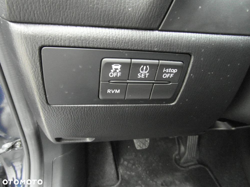 Mazda 3 SKYACTIV-G 120 Urban Limited - 25