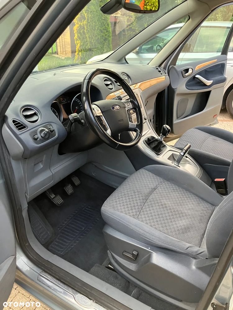 Ford Galaxy 2.0 TDCi Ghia - 2