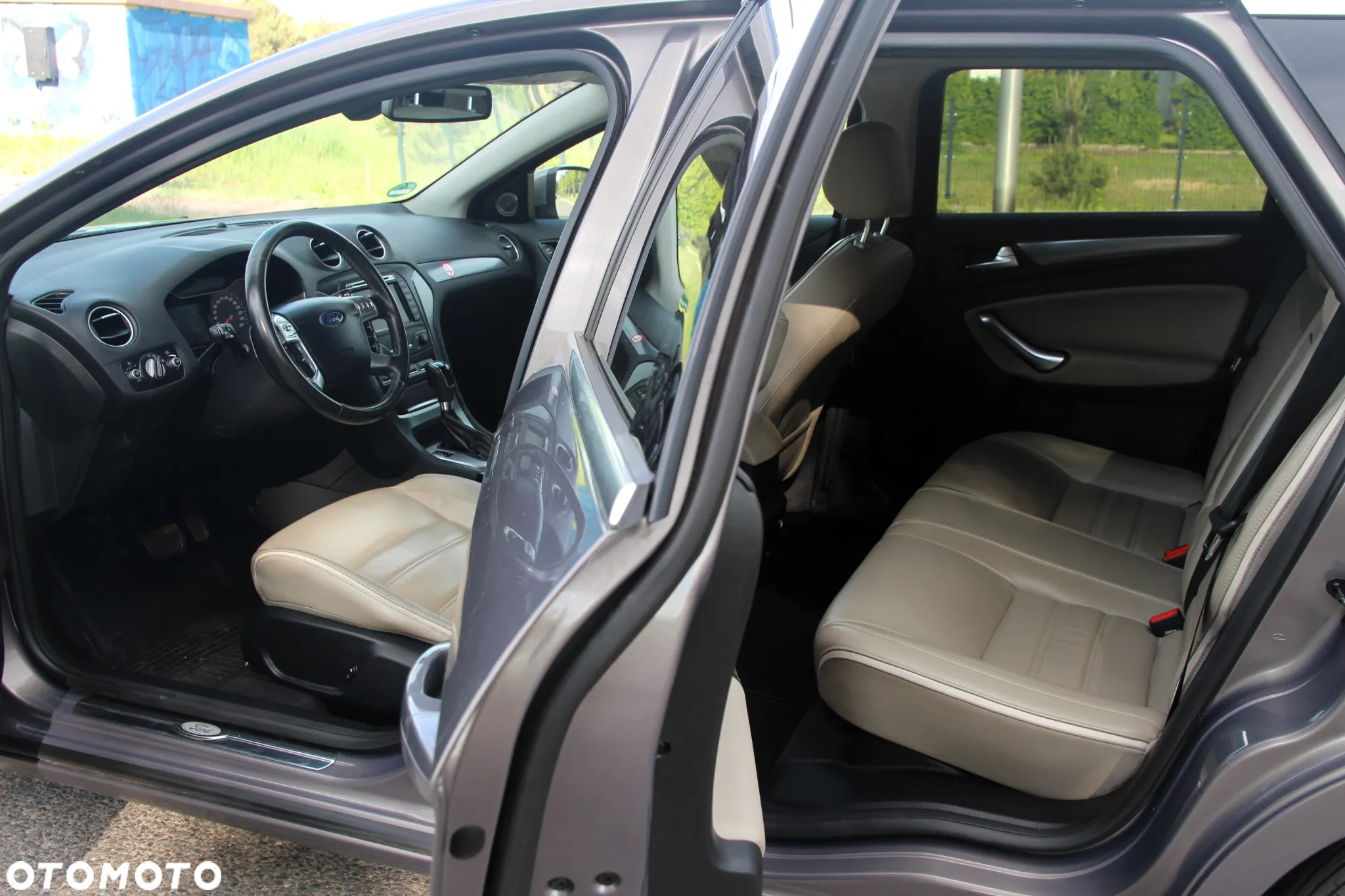 Ford Mondeo - 18