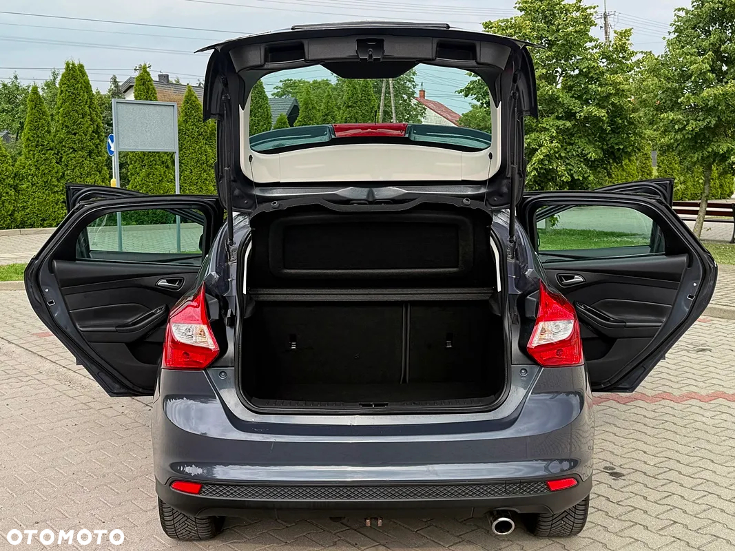 Ford Focus 1.6 EcoBoost Start-Stopp-System Titanium - 24