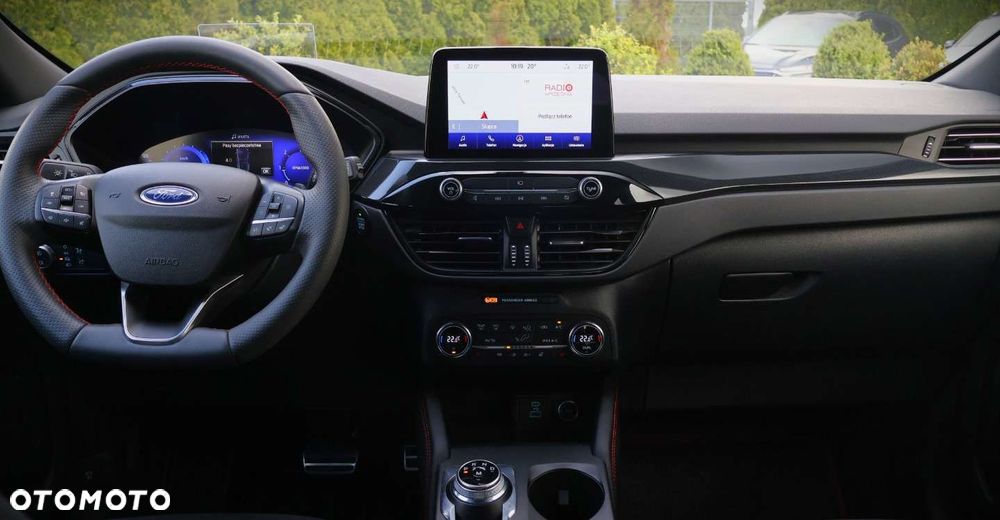 Ford Kuga - 14