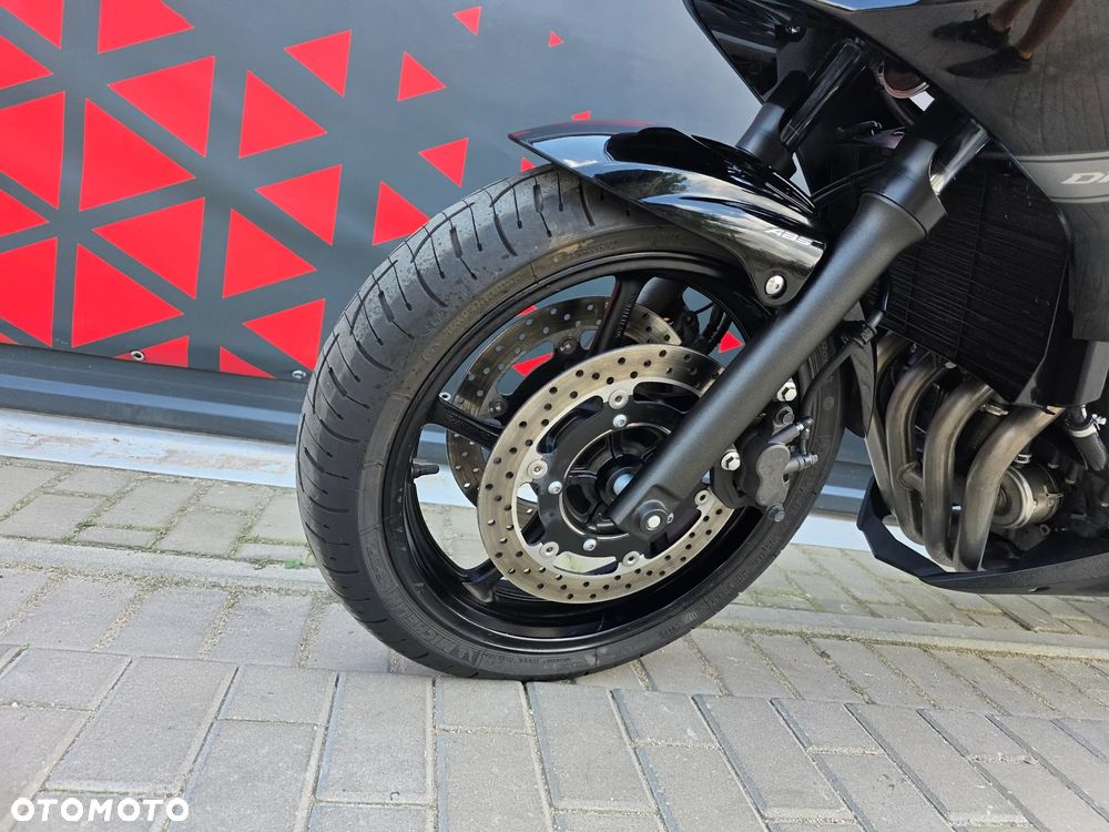 Yamaha XJ - 13