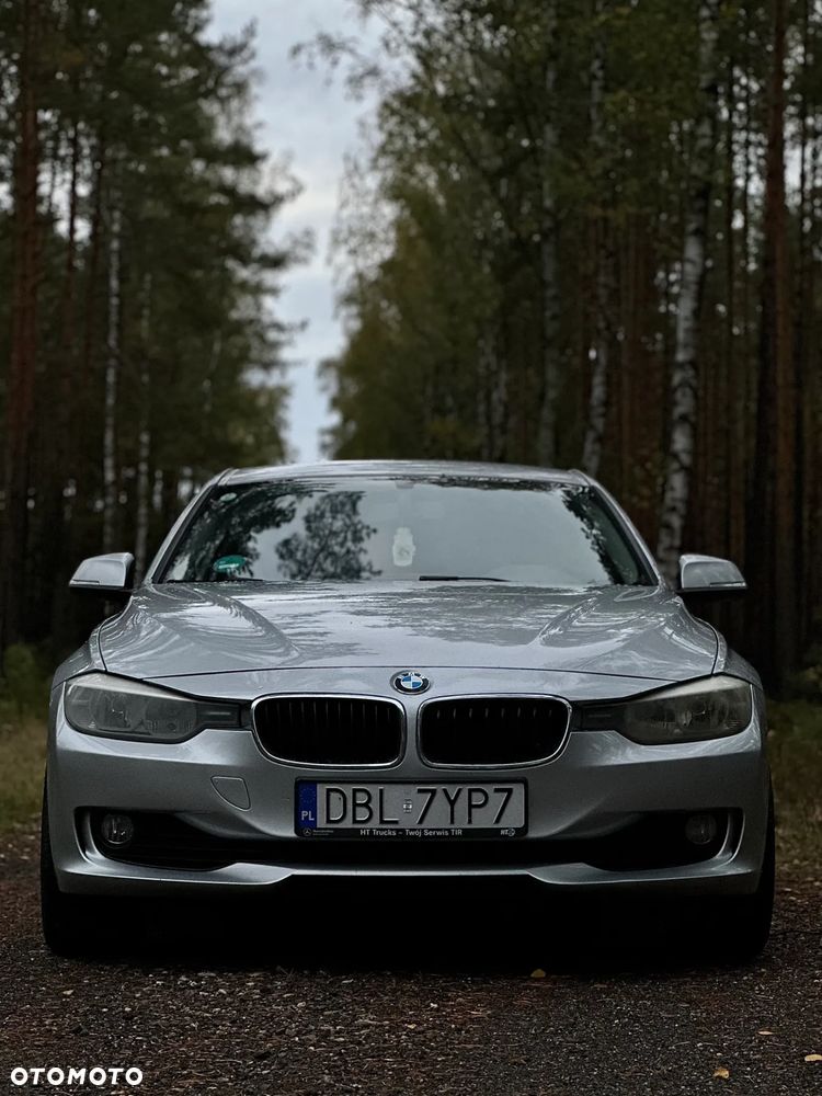 BMW Seria 3 320d Efficient Dynamics - 1