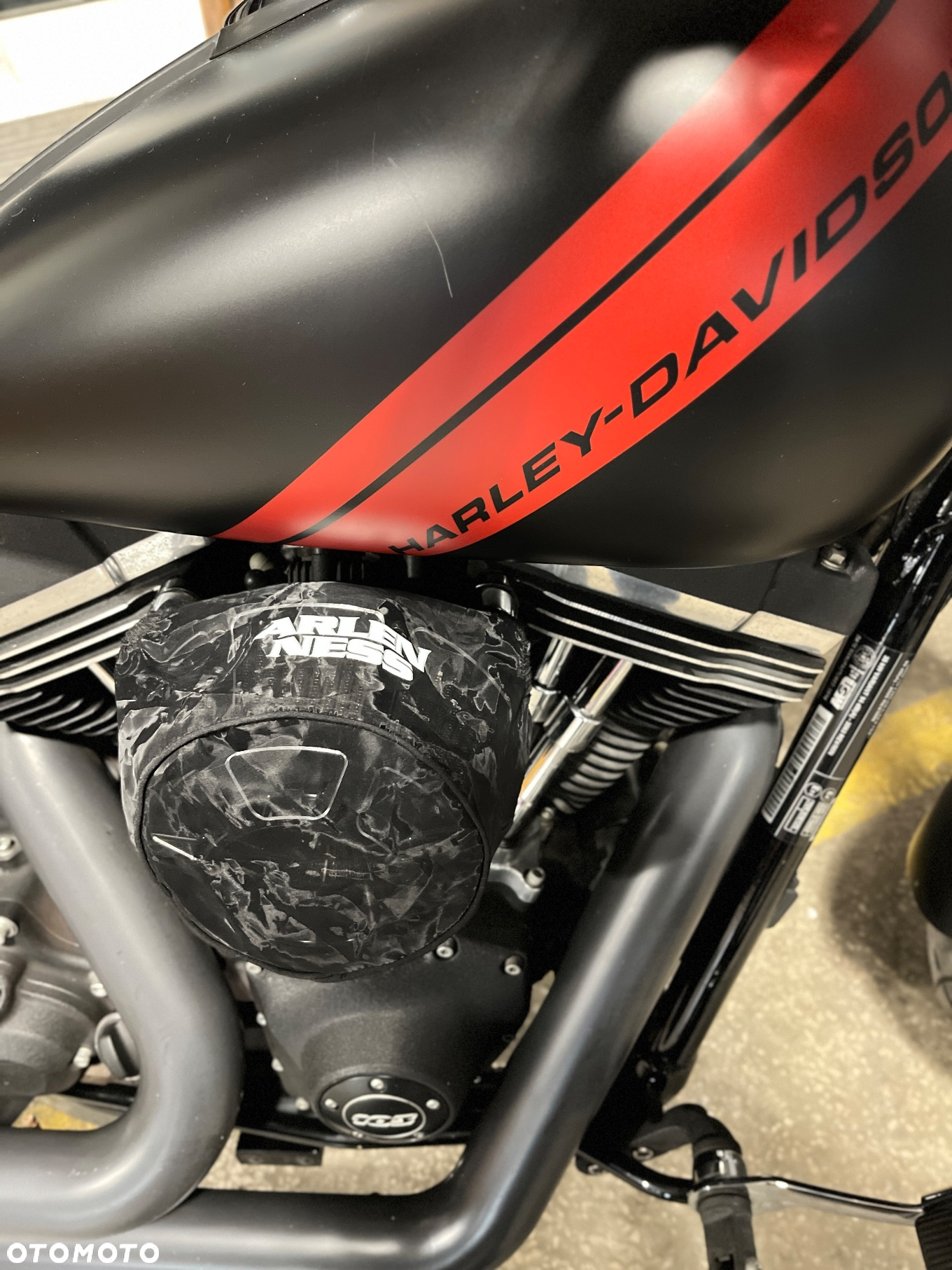 Harley-Davidson Dyna Fat Bob - 7