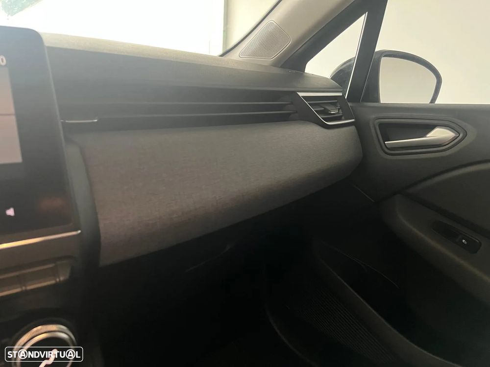 Mitsubishi Colt 1.0 MPI-T Invite - 17