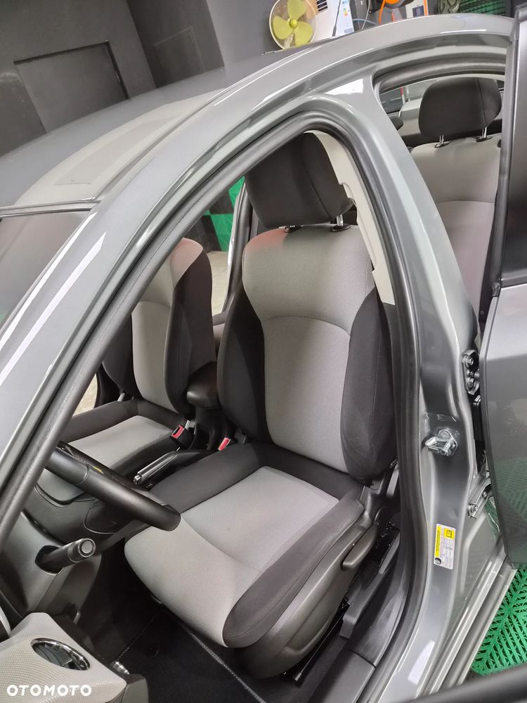 Chevrolet Cruze 1.6 LS+ - 18
