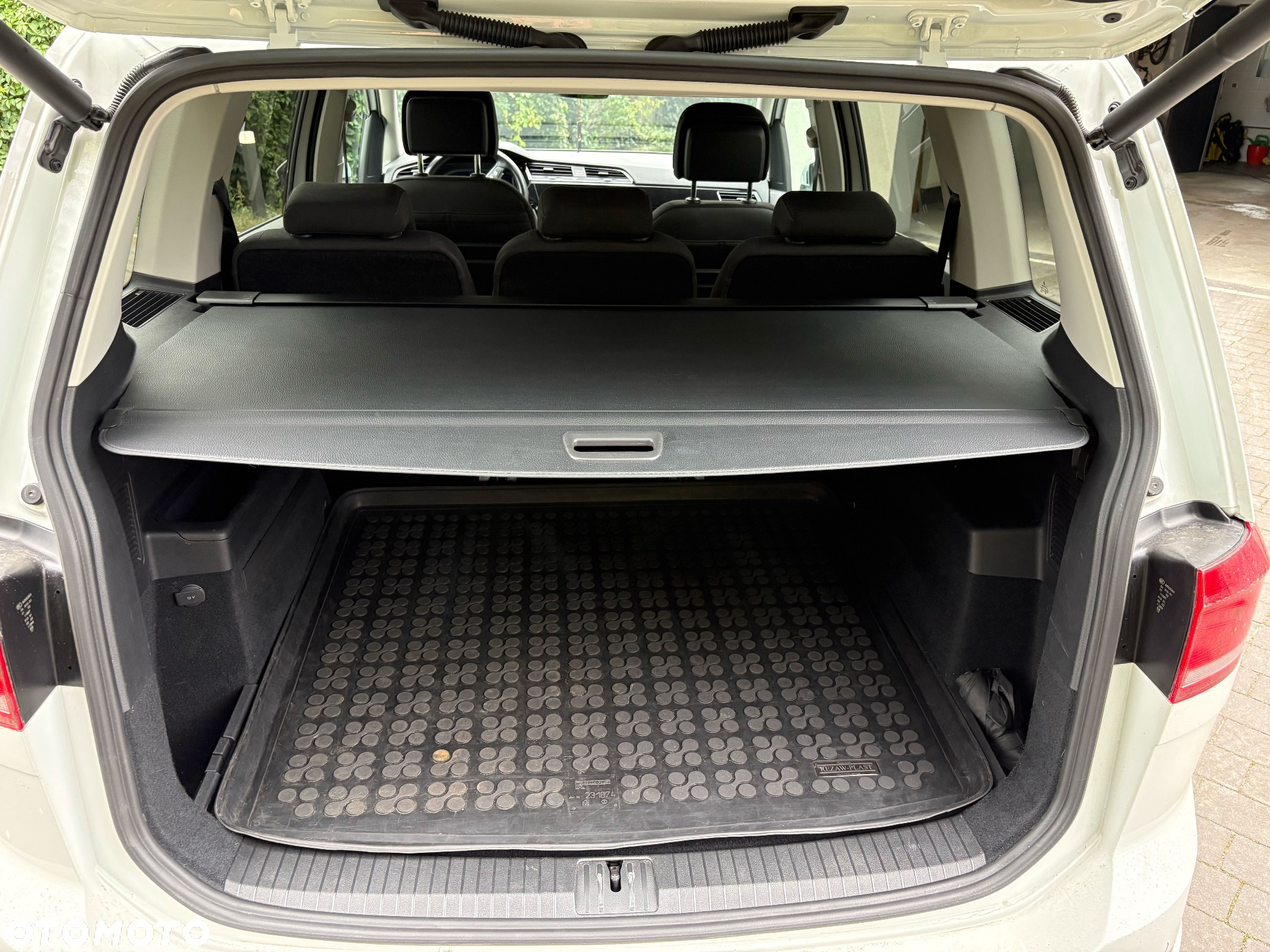 Volkswagen Touran 1.5 TSI EVO Highline DSG - 6