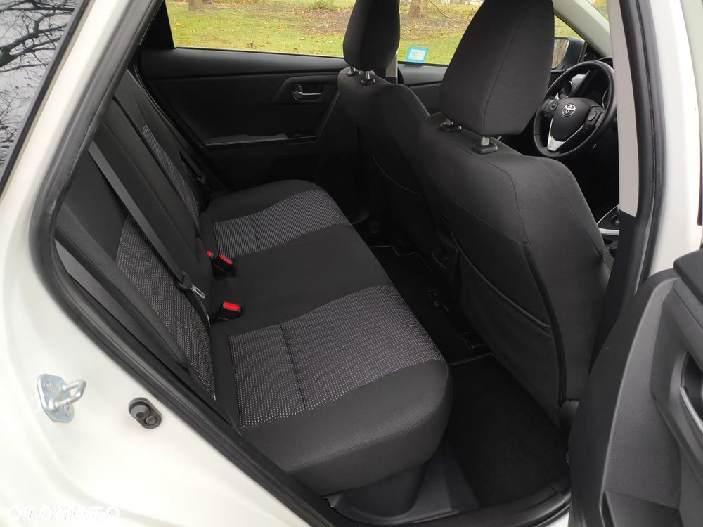 Toyota Auris - 20