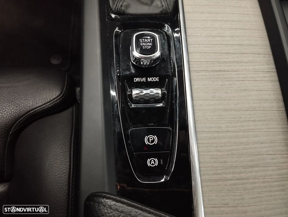 Volvo XC 60 2.0 D4 Inscription Geartronic - 36