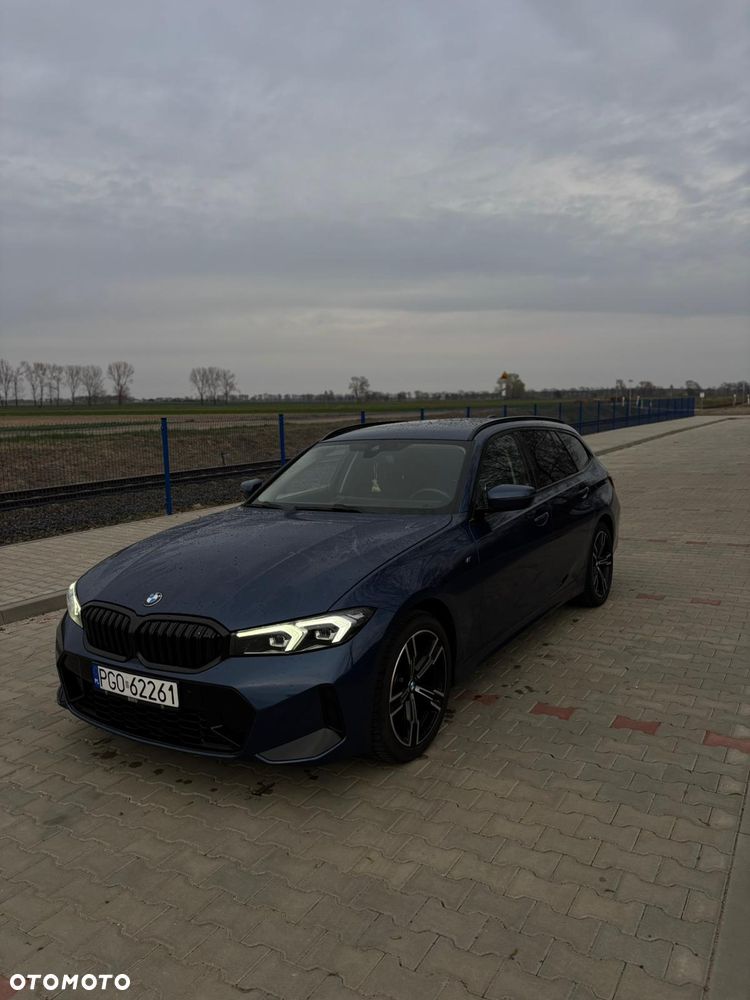 BMW Seria 3 318d MHEV - 4