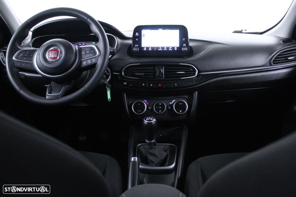 Fiat Tipo Station Wagon 1.0 GSE T3 City Life - 17