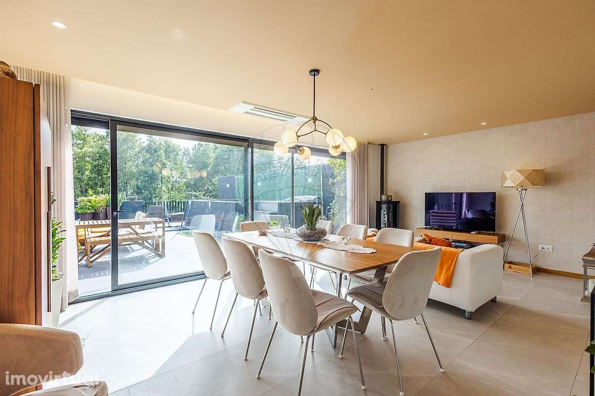 Duplex T4 para venda - Grande imagem: 3/32