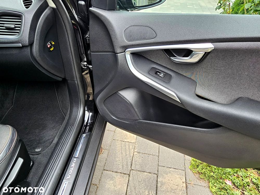 Volvo V40 Cross Country D3 Drive-E Kinetic - 30