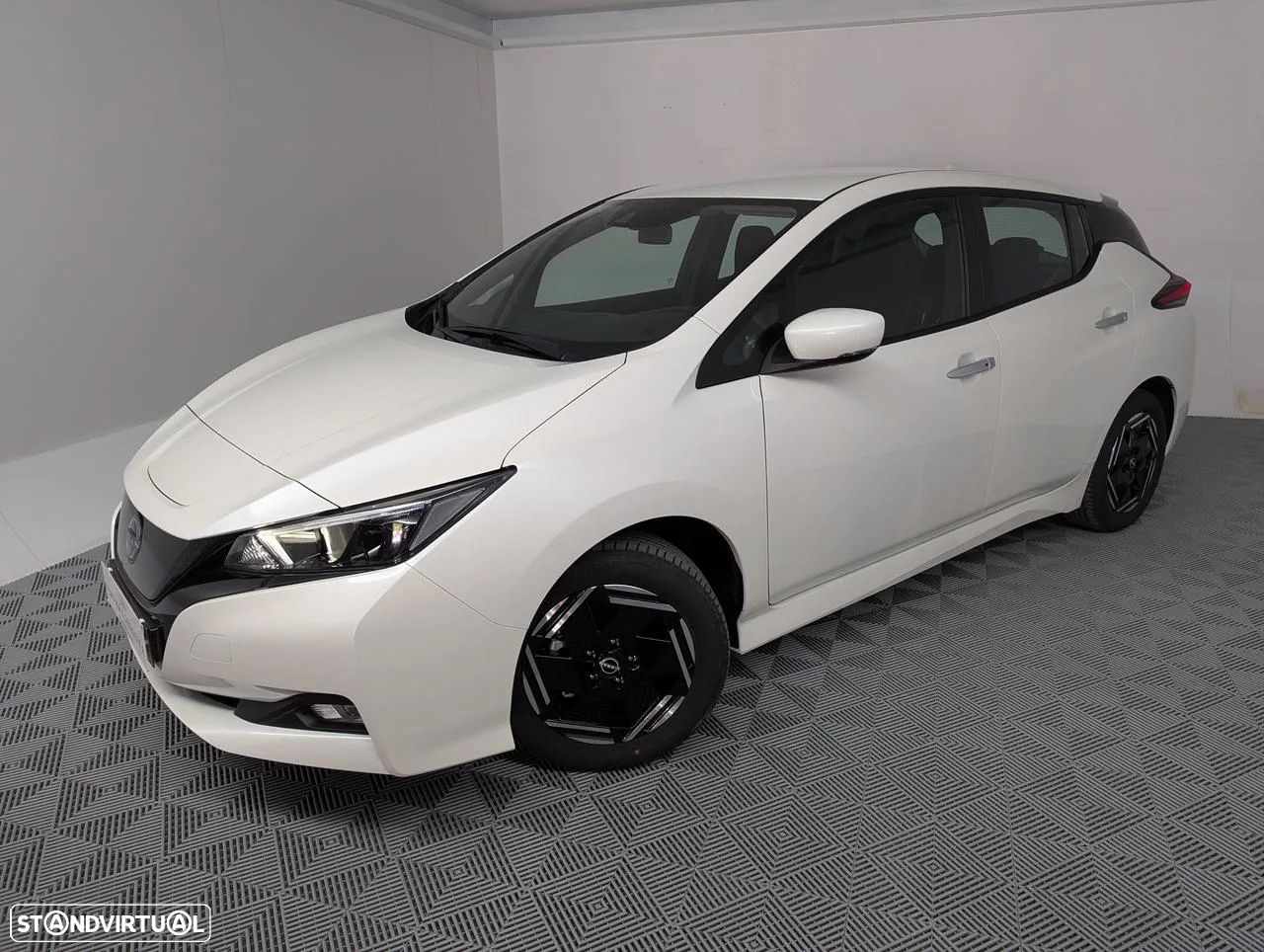 Nissan Leaf N-Connecta - 1