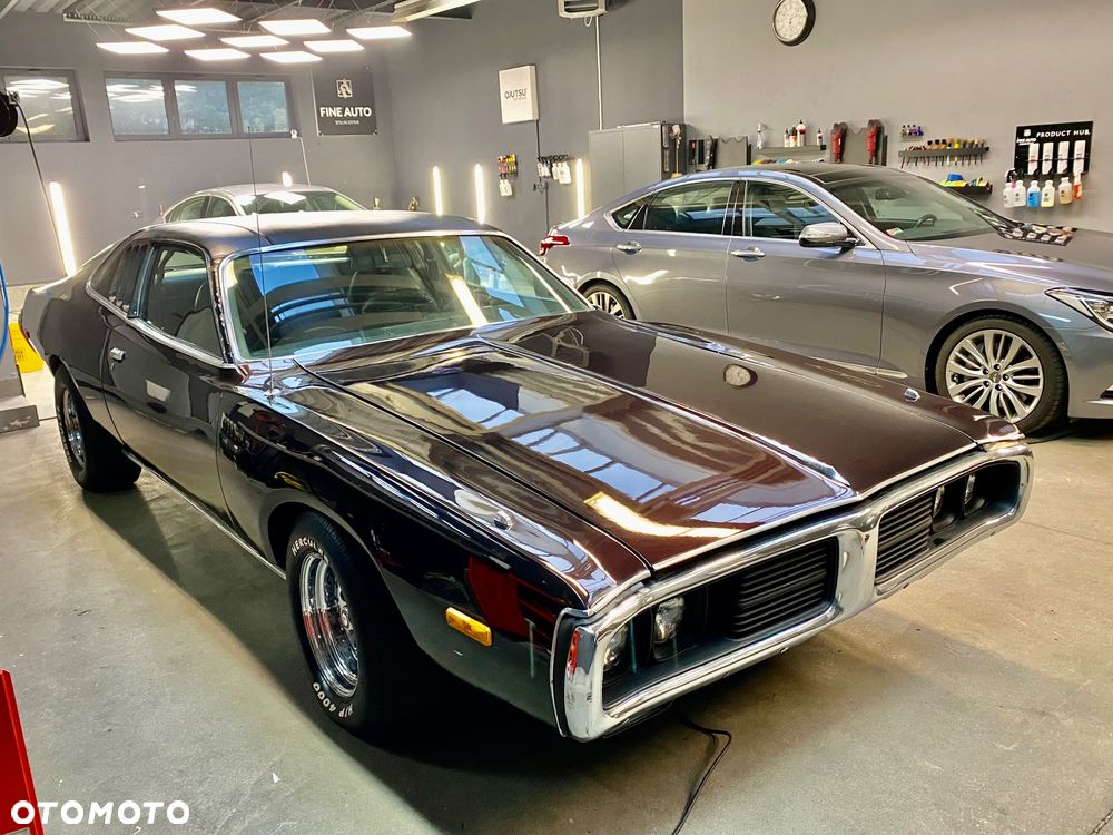 Dodge Charger - 13