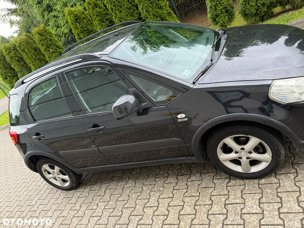 Suzuki SX4 - 4