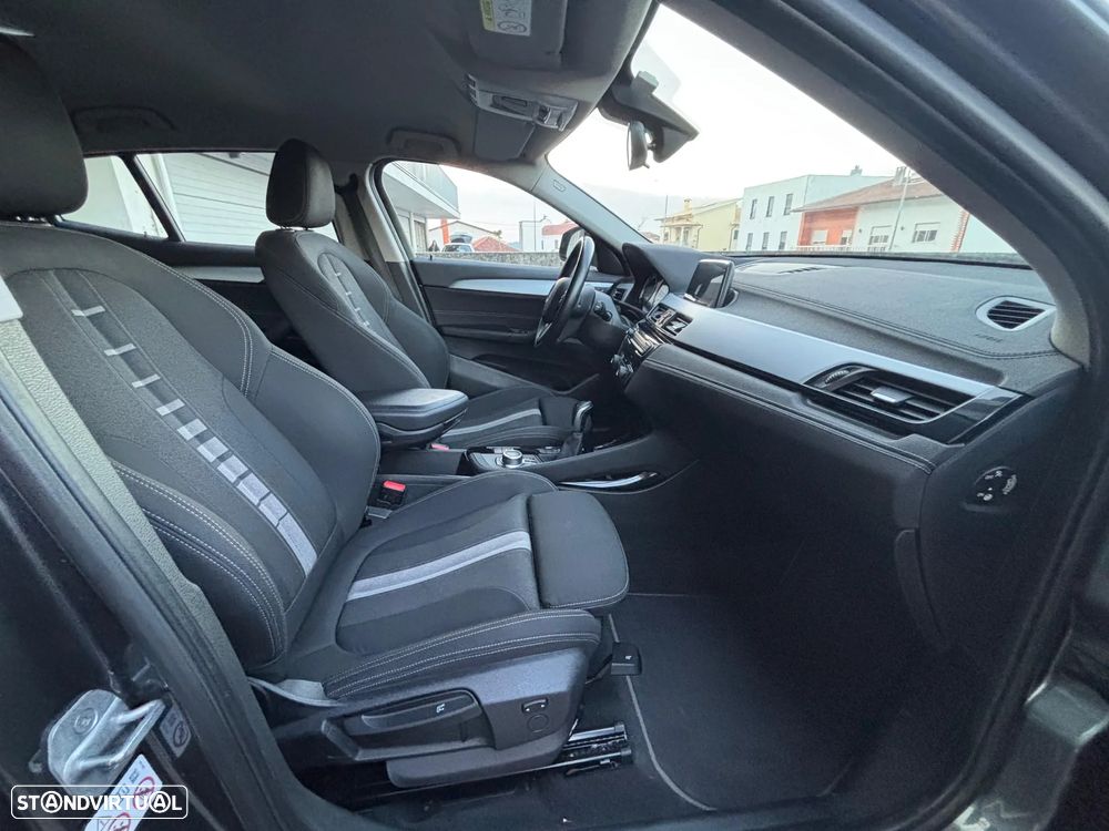 BMW X2 sDrive18i - 11