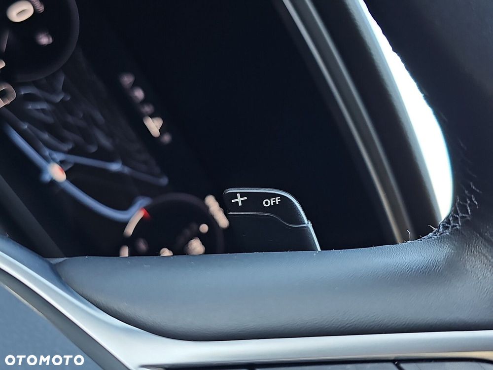 Renault Arkana 1.3 TCe mHEV Techno EDC - 20