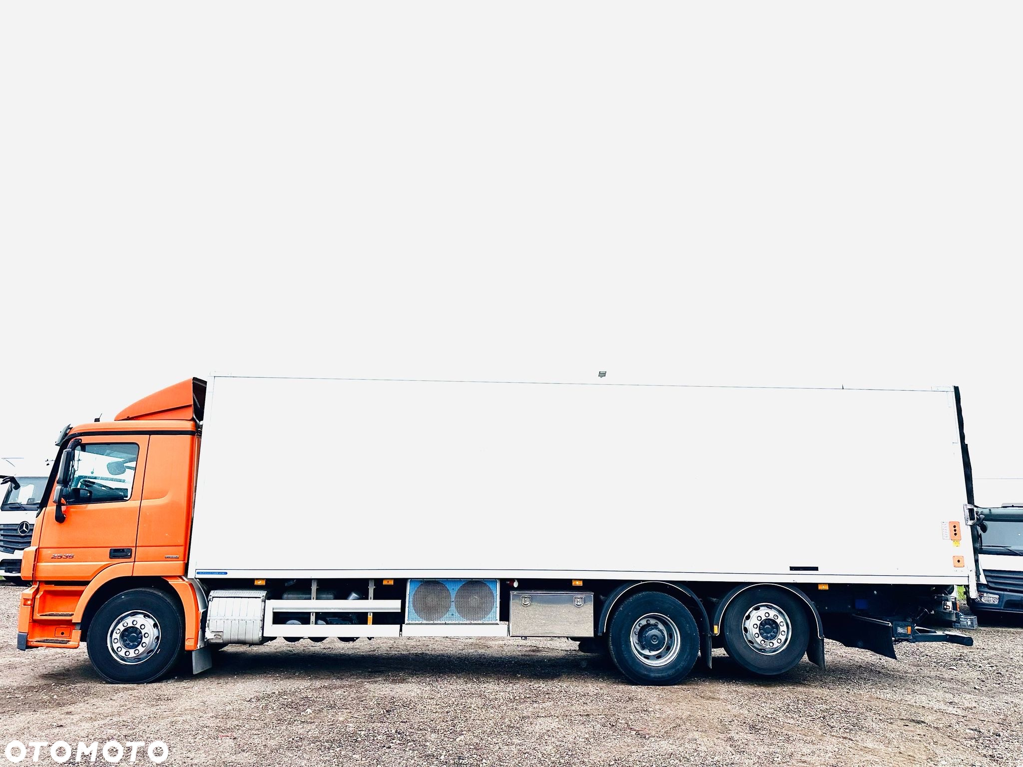 Mercedes-Benz ACTROS 2536 / CHŁODNIA / MULTITEMPERATURA / WINDA - 5