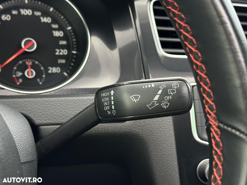 Volkswagen Golf GTD BlueMotion Technology - 40