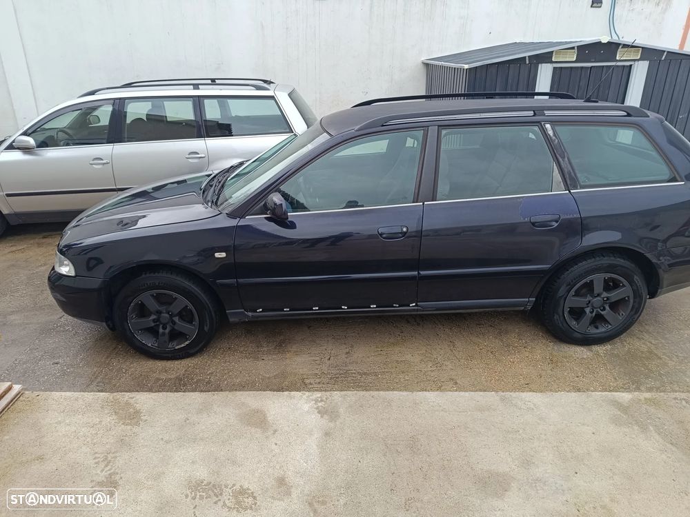 Audi A4 Avant - 1