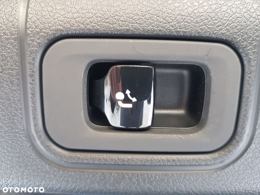 Mercedes-Benz Klasa E 300 de PHEV 4-Matic AMG 9G-Tronic - 10