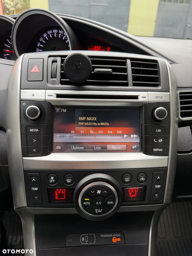 Toyota Verso 1.8 Premium 7os - 29