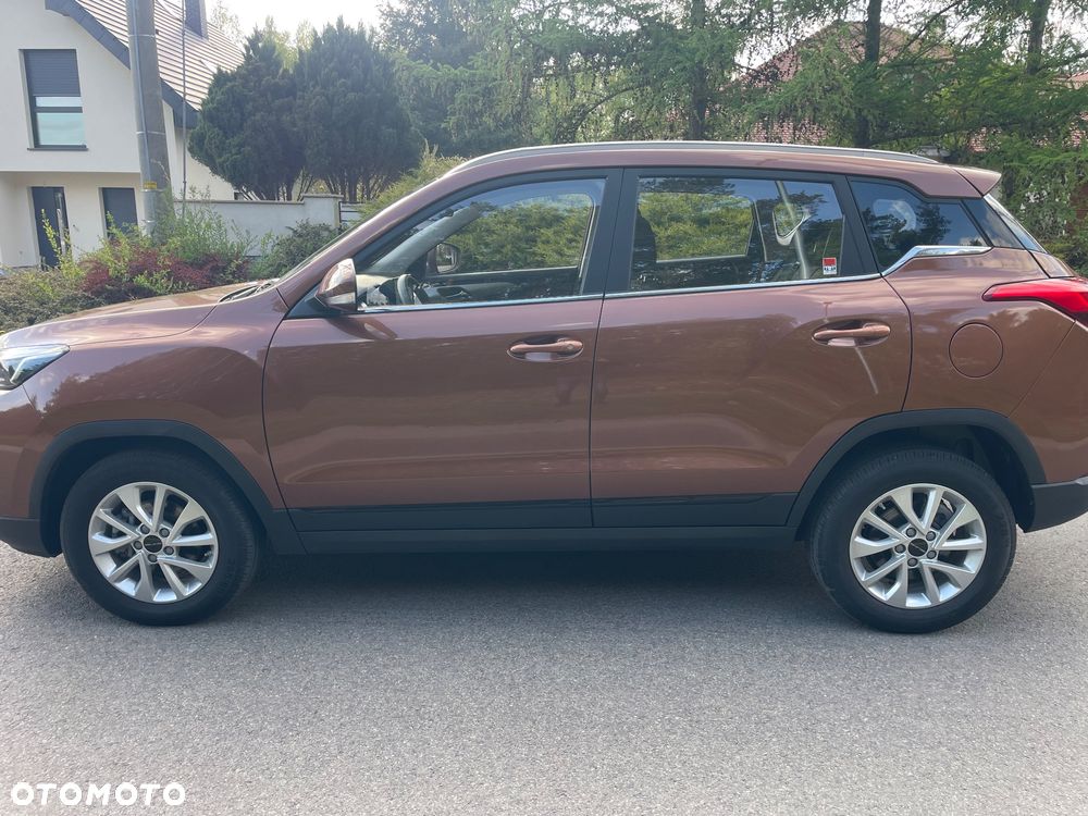 BAIC Senova X25 - 8