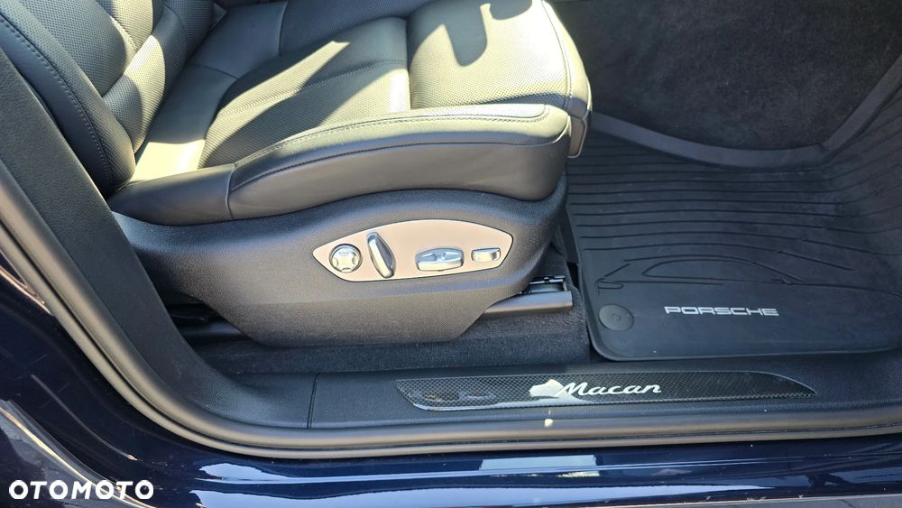 Porsche Macan Standard - 17