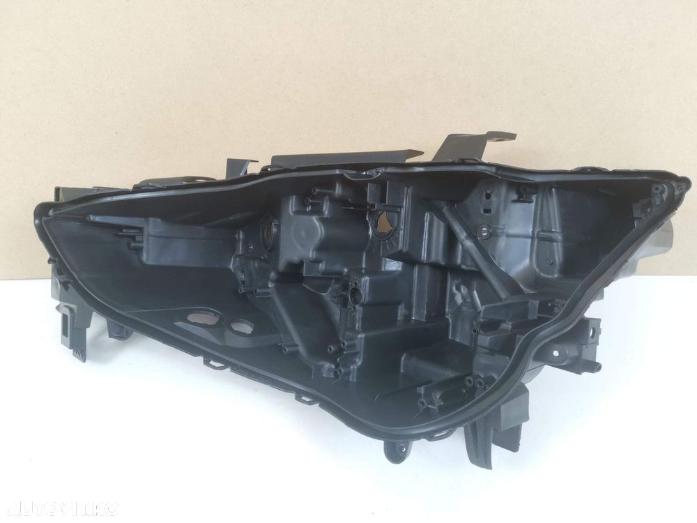 Carcasa Far Stanga Mazda  CX-5 2 2017 2018 2019 2020 In Stare Buna - 1