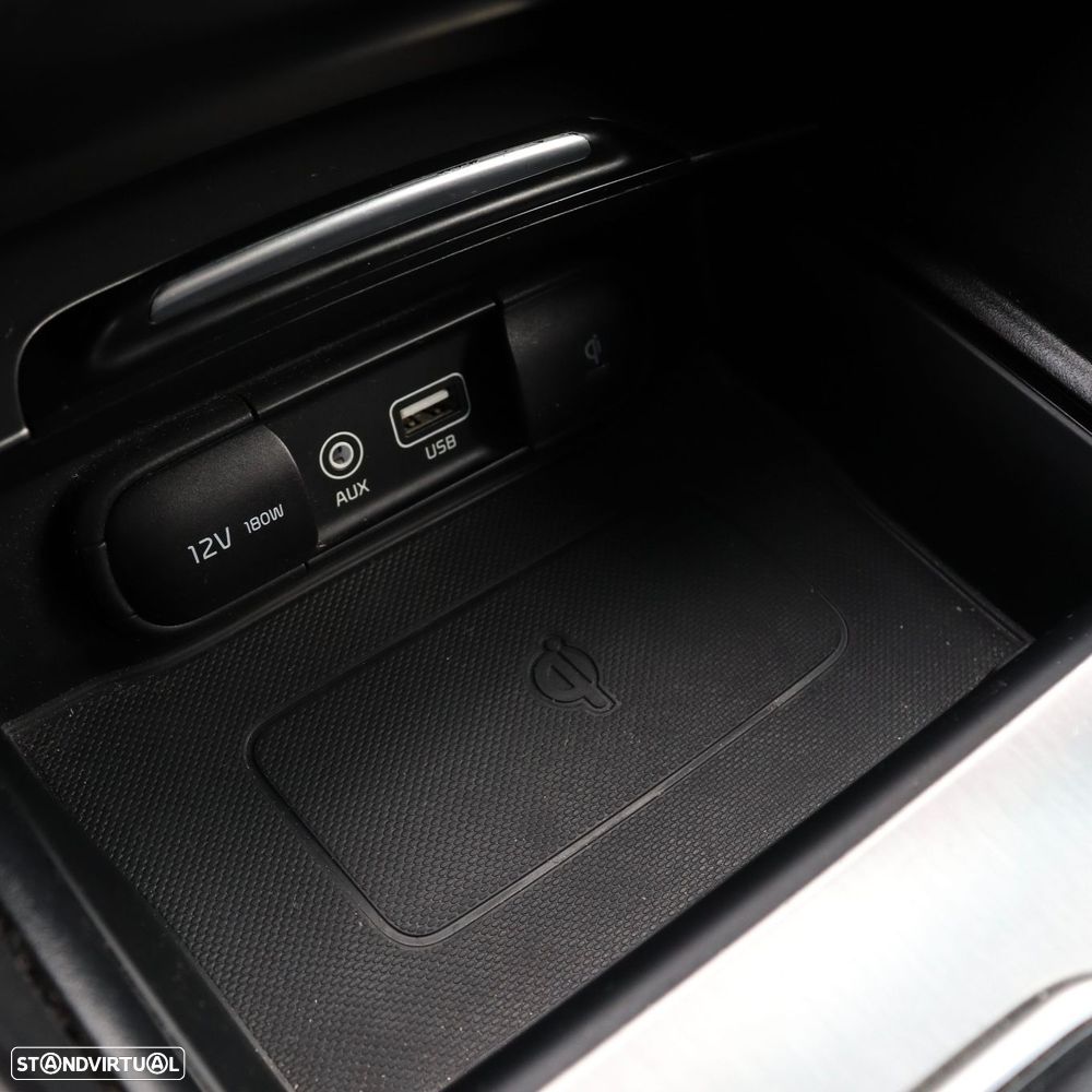 Kia Optima SW 2.0 CVVT PHEV - 29