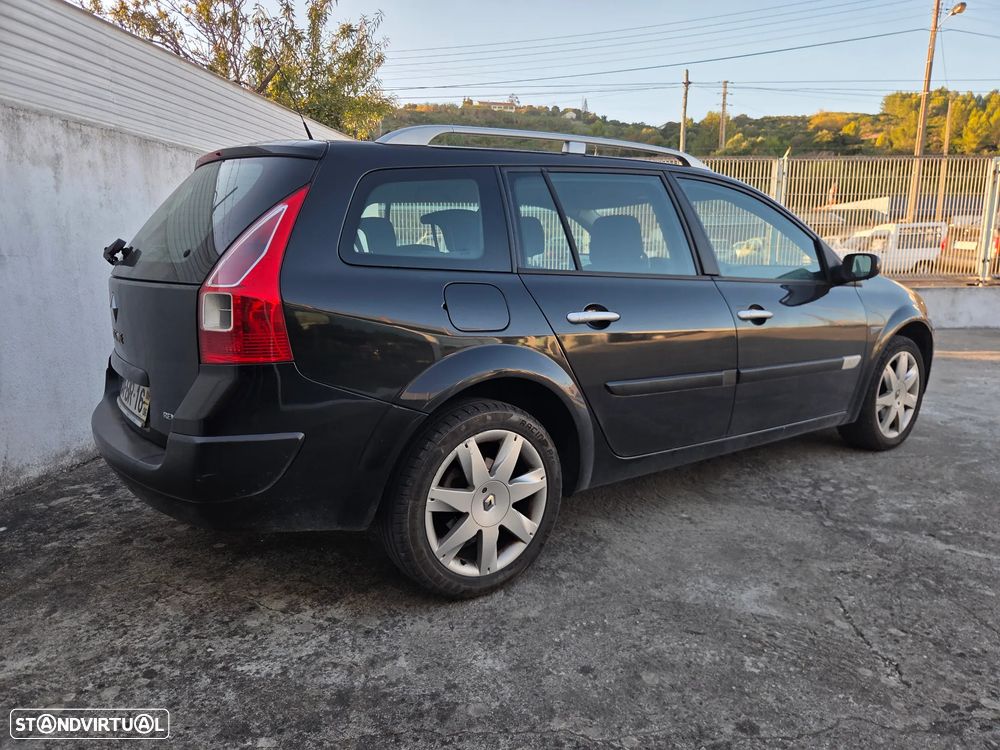 Renault Mégane Break 1.5 dCi Dynamique Luxe - 4