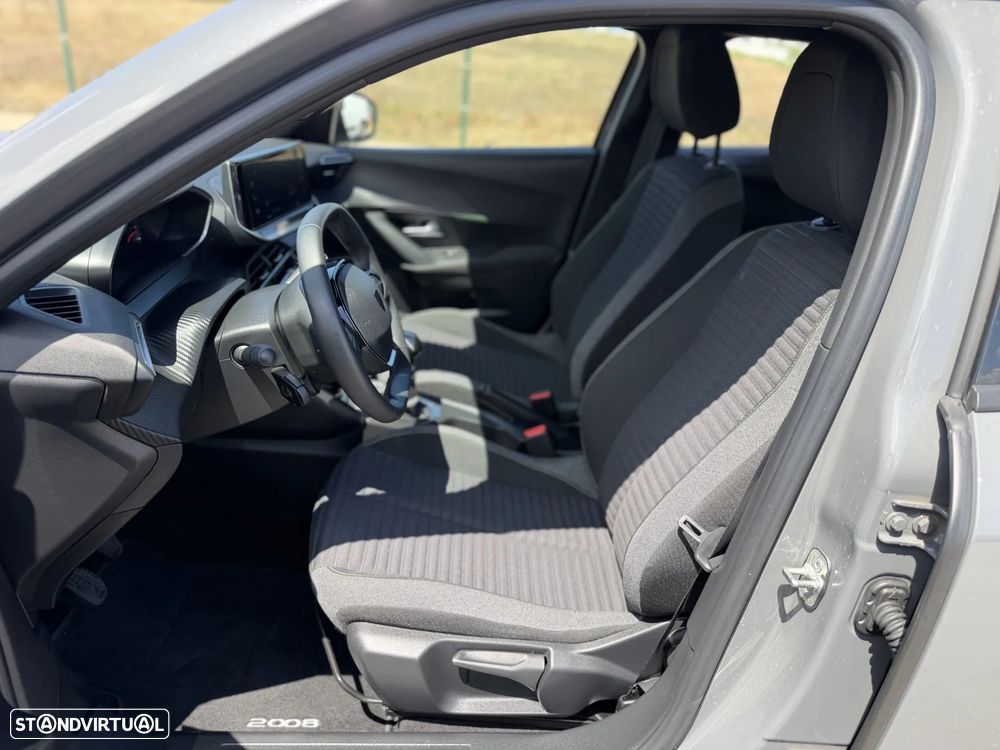 Peugeot 2008 1.2 PureTech Active - 8