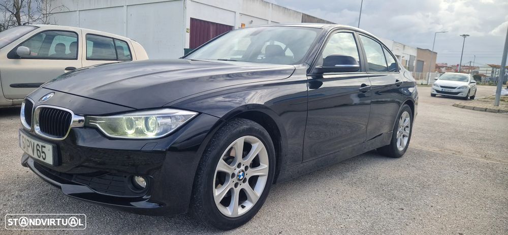 BMW 320 d Blue Performance Modern Line - 2