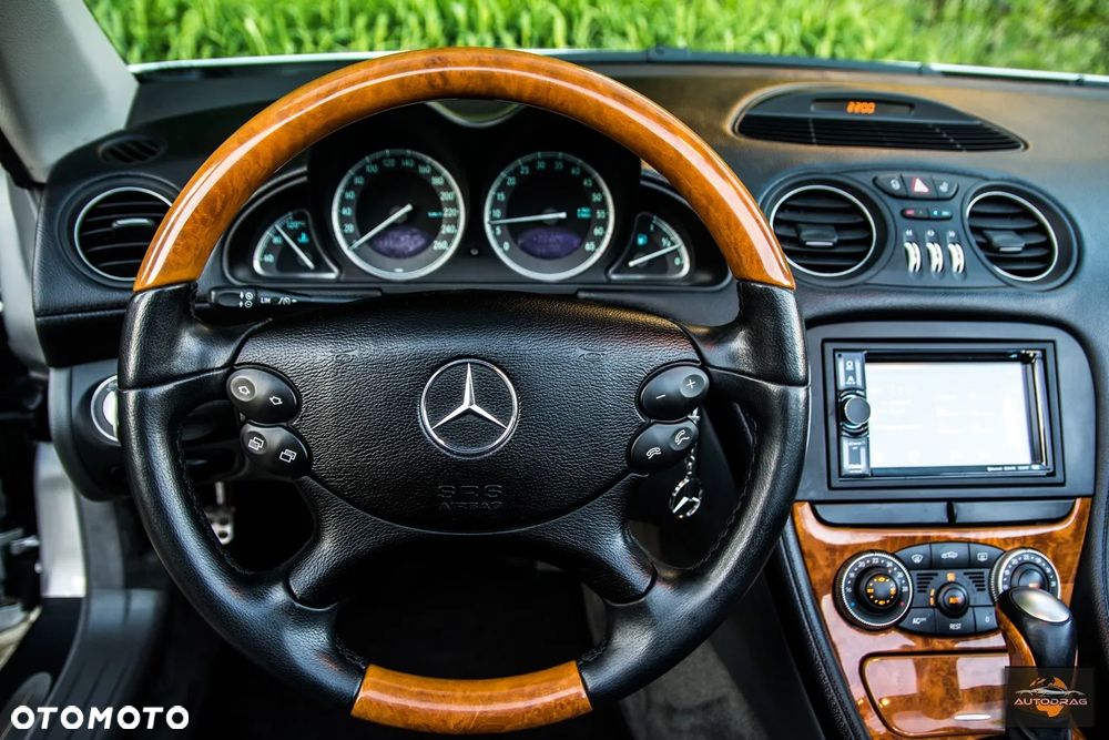 Mercedes-Benz SL 500 - 20