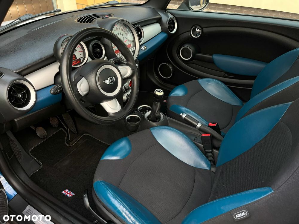 MINI Cooper Seven - 9