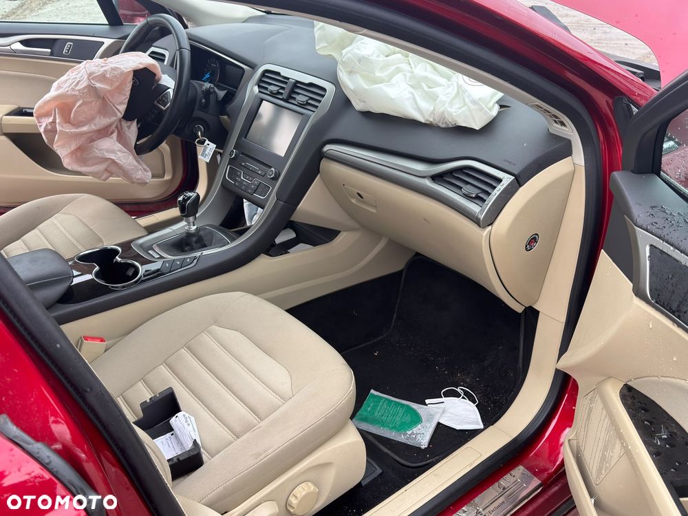 Ford Mondeo - 17