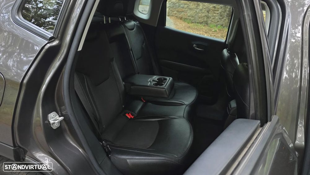 Jeep Compass 1.6 M-Jet Limited - 14