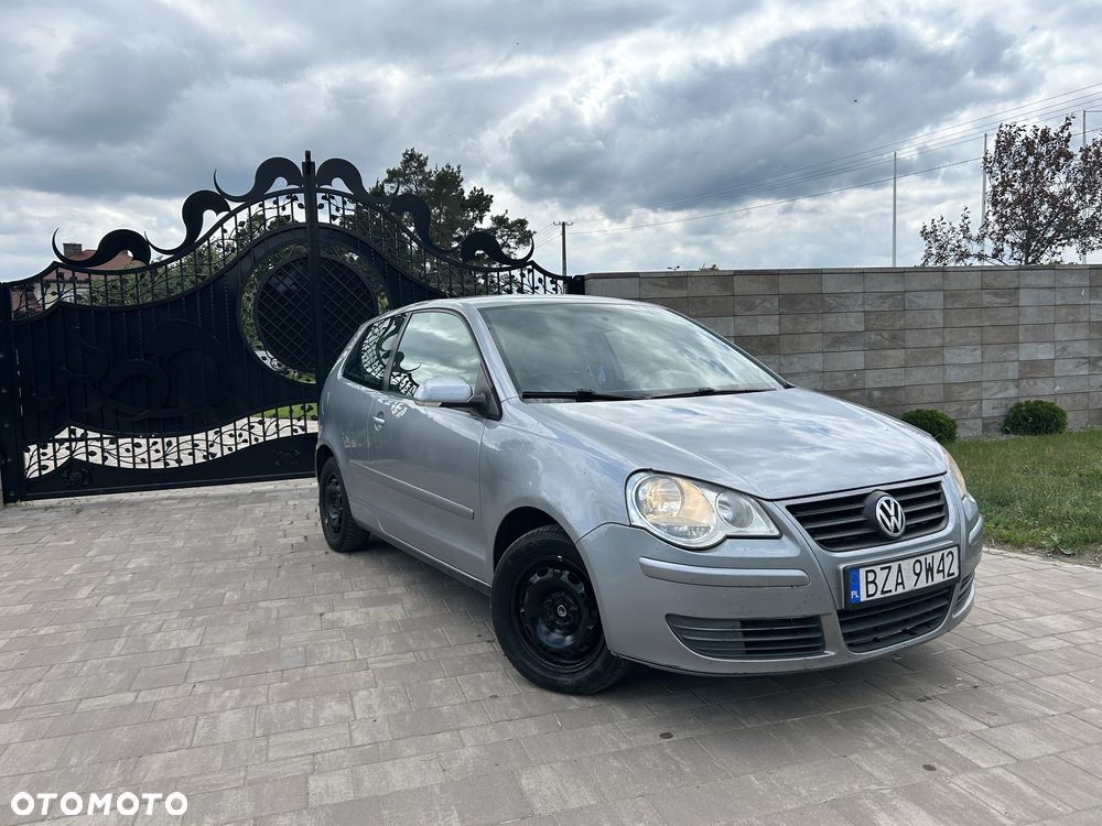 Volkswagen Polo - 1