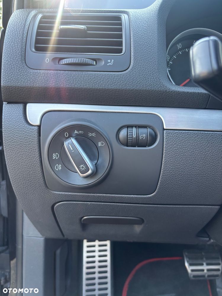 Volkswagen Golf 2.0 TSI GTI DSG - 16