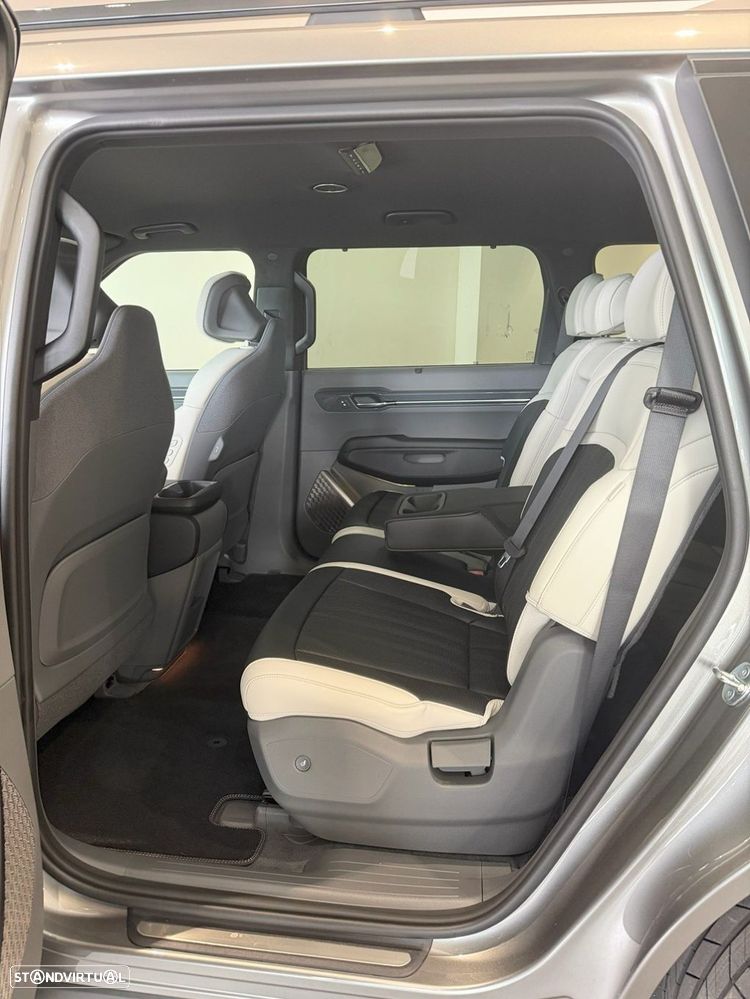 Kia EV9 98.8 kWh GT-Line AWD - 12