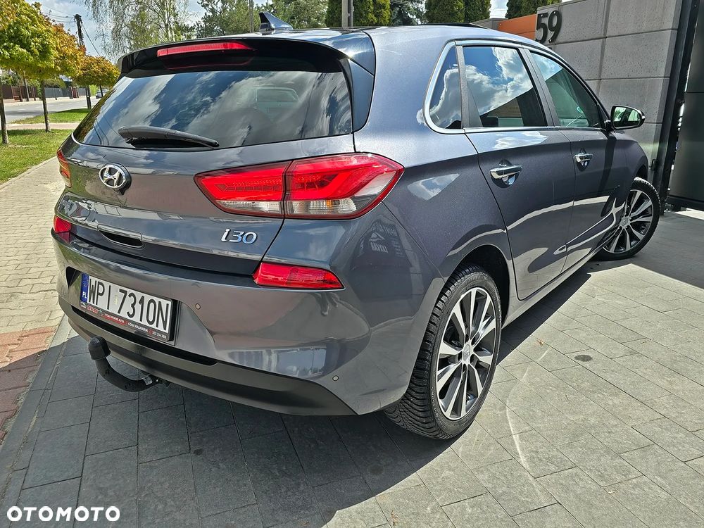 Hyundai i30 1.4 T-GDI Intro Edition - 11
