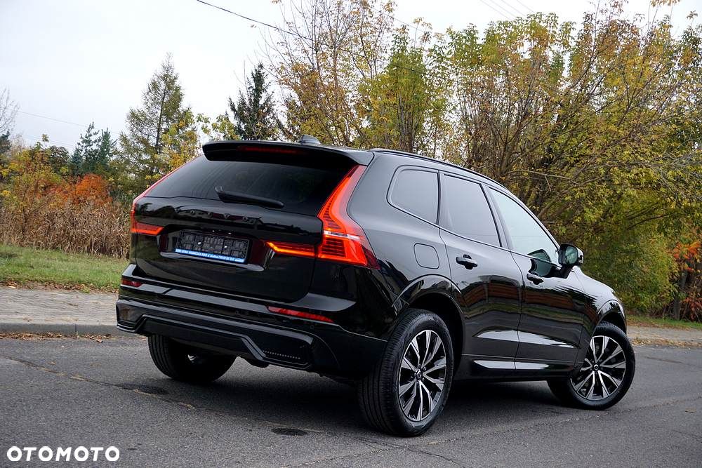 Volvo XC 60 B4 D Plus Dark - 7