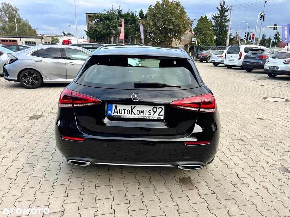 Mercedes-Benz Klasa A 200 7G-DCT - 9